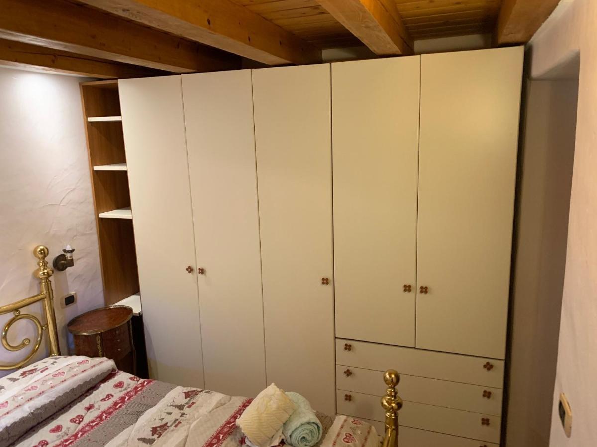 Maison Malherbes Aosta Esterno foto
