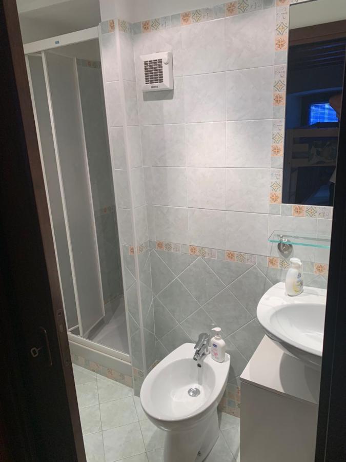 Maison Malherbes Aosta Esterno foto