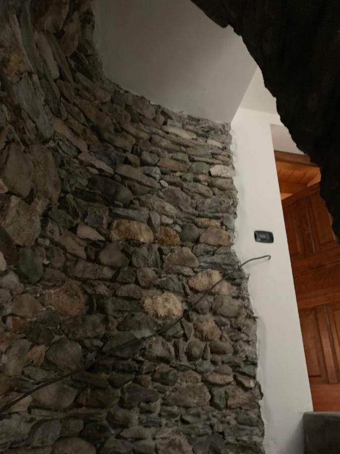 Maison Malherbes Aosta Esterno foto